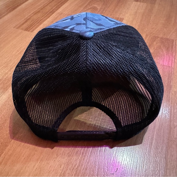 Trucker Snap back hat Blue Camo - Picture 3 of 6